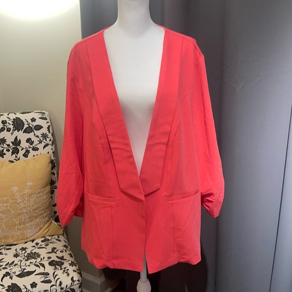 Torrid Plus Size Coral Blazer - Picture 1 of 8